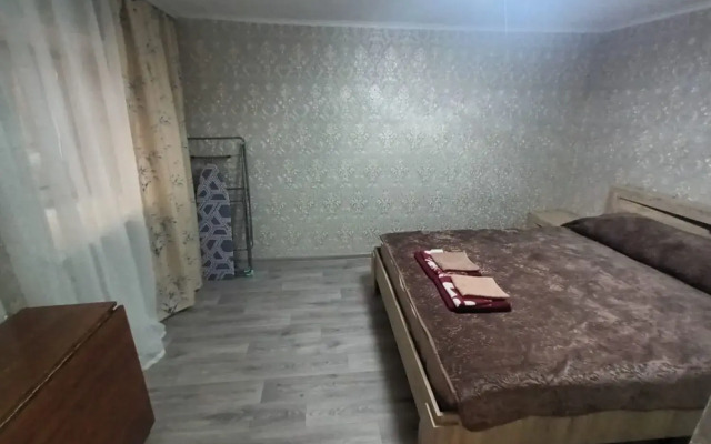 Moskovskaya 15/96 Flat