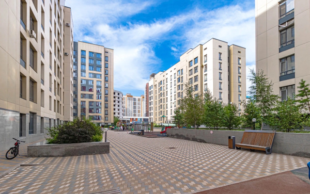 Apartments Svetlye V Tsentre Ryadom S Botanicheskim Sadom