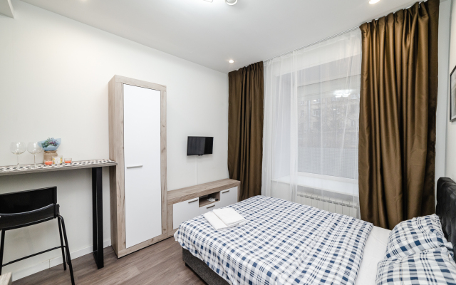 Апартаменты Мантулинская 10 (01)