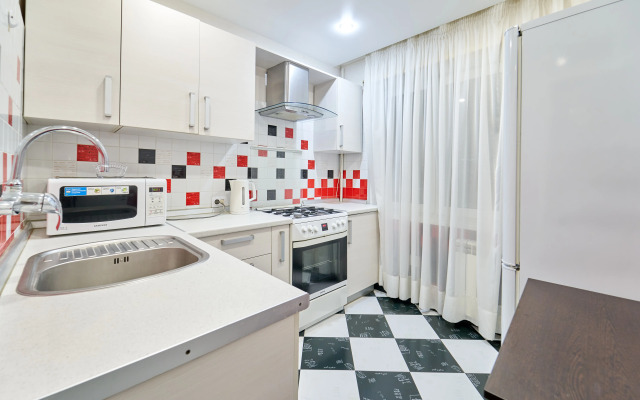 Апартаменты на Островского 37