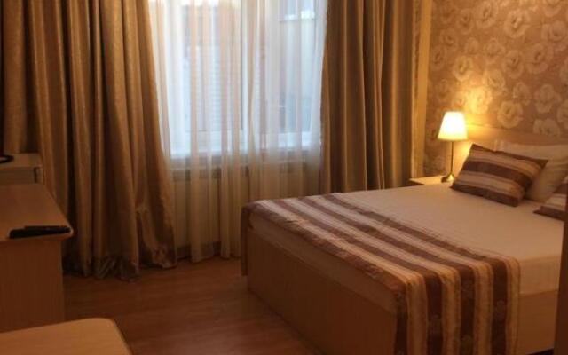 Oranzh Hotel