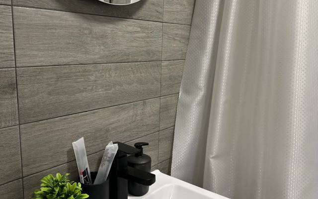 Studiya Karaulnaya 39A Flat