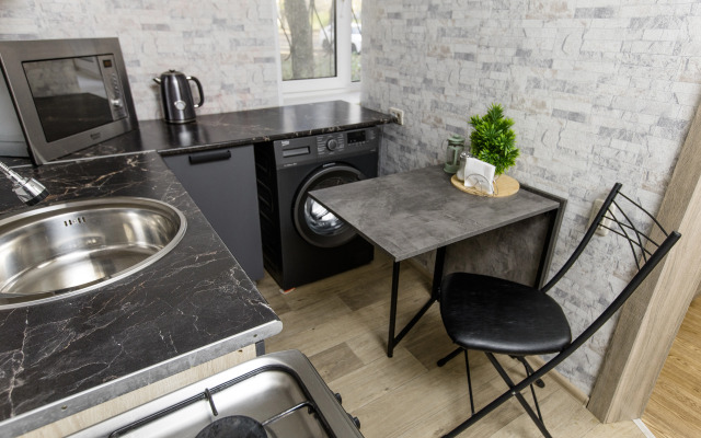 Апартаменты Отличный День рядом с ТРЦ Алмаз