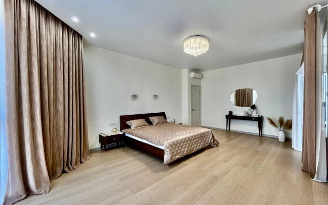 Квартира Уютная трехкомнатная