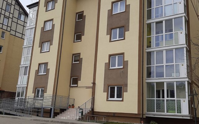 Majskij 5 Apartments