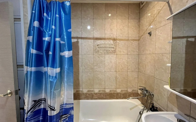 Na Ulitse Raimkulova 2 Flat