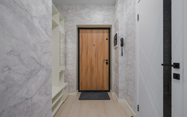 V tsentre Yekaterinburga Flat