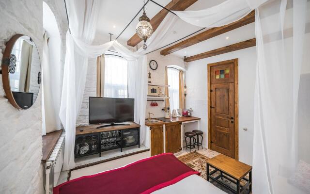Rest Studios Aparthotel