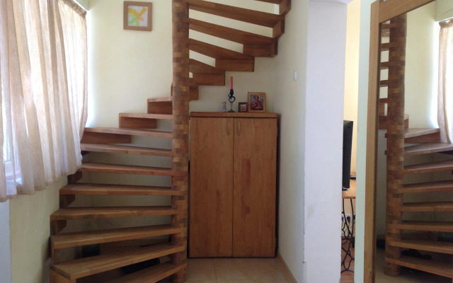Mampre Villa