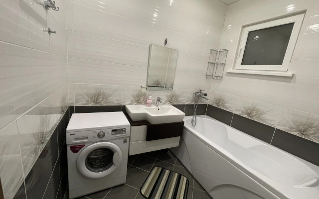 Vozle Kiparisovogo Ozera V Sukko Private house