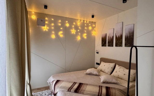 Частный дом с камином и потрясающим видом на лес