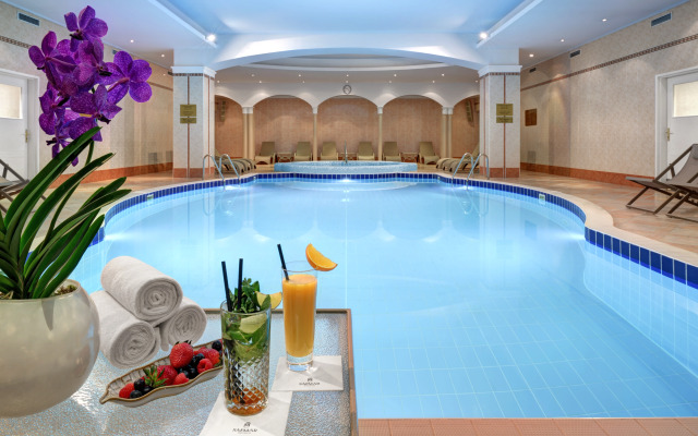Safmar Grand Moscow (ex-Marriott Grand)