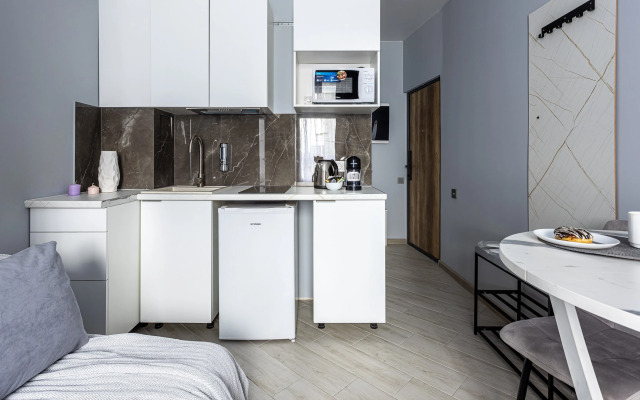 Likehome Life  Spartak Dvizhenie Trekhmestnaya Studiya S Kukhney Apartment