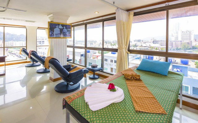 Azhotel Patong Hotel