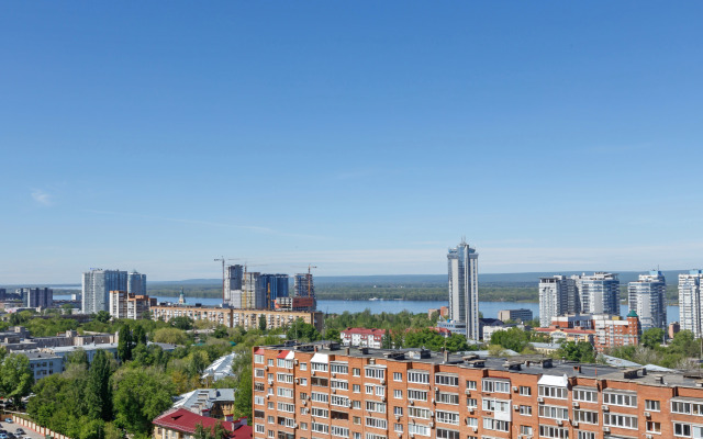 Апартаменты на Революционной 4