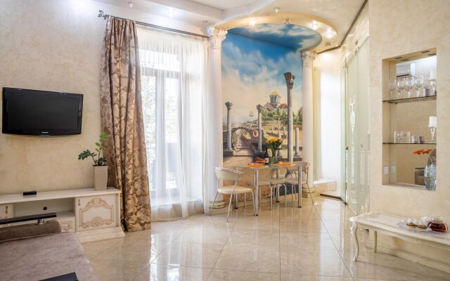 Апартаменты Счастье жить в сердце Севастополя