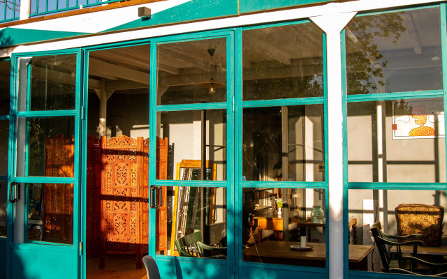 Shromantic Garden Guest house