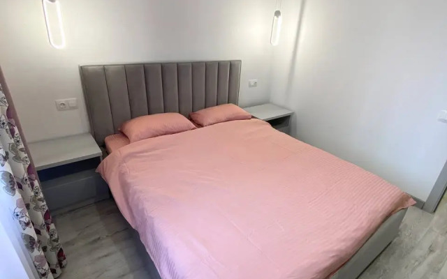 Апартаменты с двумя кроватями, балконом и ванной, 17 этаж