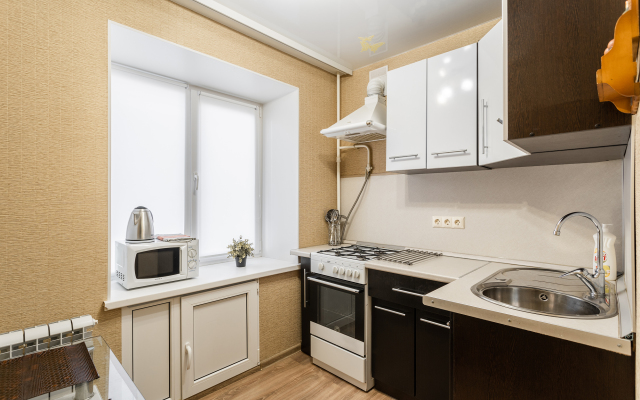 Na Sutki Na Ulitse Oktyabr'skoj 46 Apartments