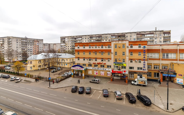 Kvartira PrezentHaus  na Karla Marksa 175a/40