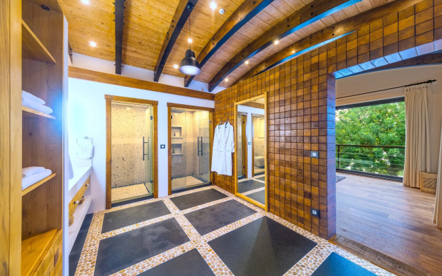 Private Bays & Islands Villa