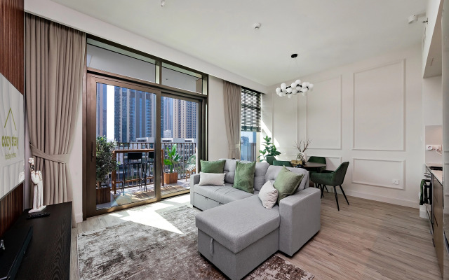 Uyutnye 1Br Apartamenty v Creek Harbour Apartments