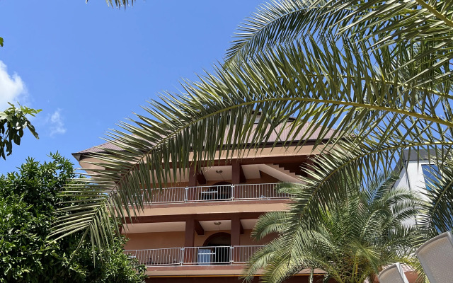 Korona Guest House