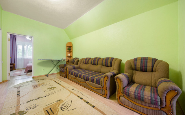 S Basseynom I Hammamom Private House