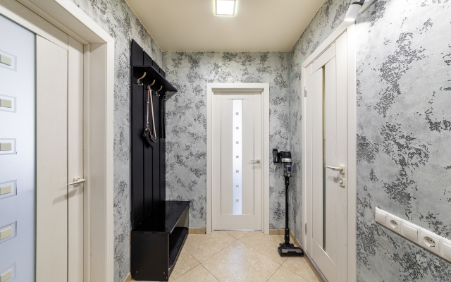 U Ledovogo Dvortsa Flat
