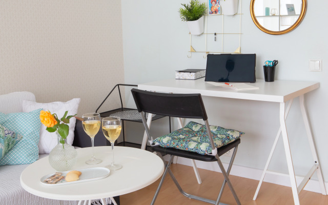 Квартира Primorskaya metro