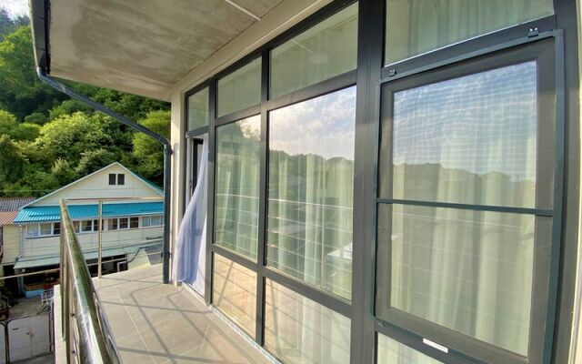 Solo Guest House