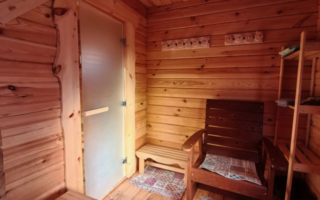 Частный дом Уютный дом возле озера Манжерок