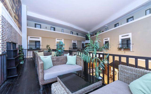 Armas Labada Hotel