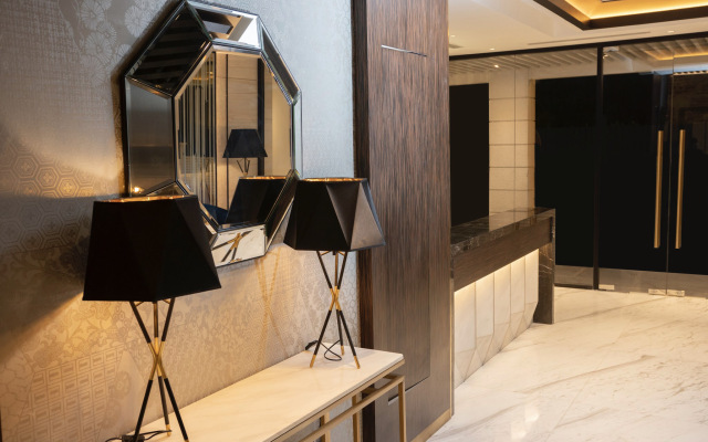 Zest Metropole Hotel