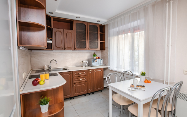 Апартаменты TopHouse на Пологой 60 однокомнатные