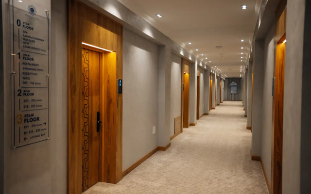 Kohinur Plaza Hotel