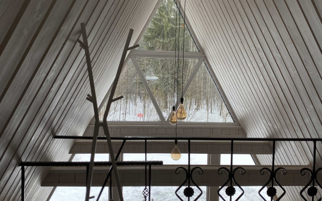 Shvartsvald A-Frame S Saunoj House