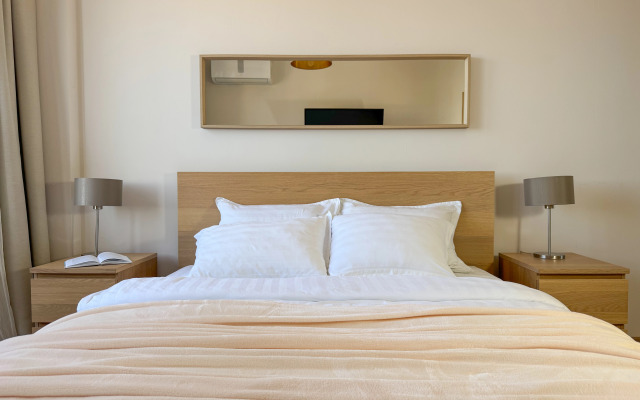 S balkonom i vidom na more Apartments