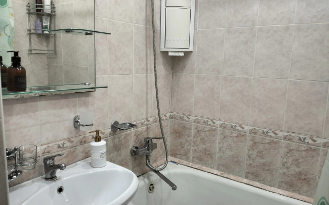 Квартира 44 Параллель