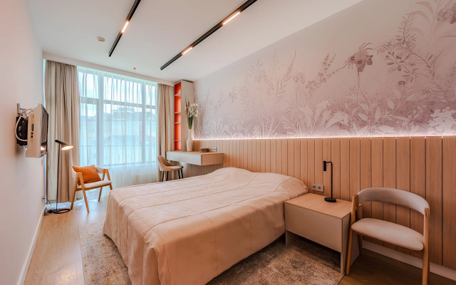 Na Ordzhonikidze 11/1  Apartaments 1