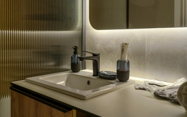 Апартаменты KvartalApartments на 50 Лет Победы 10к2