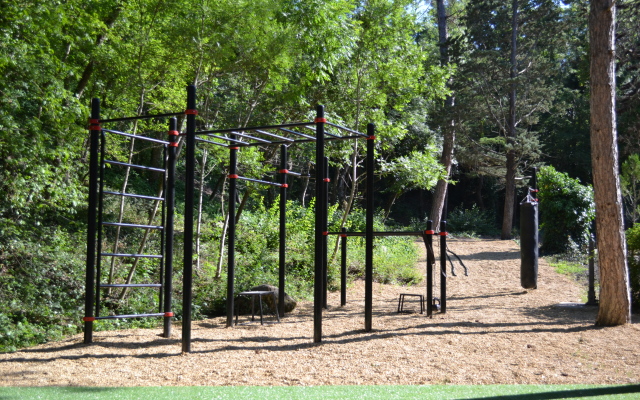 Les Health Resort