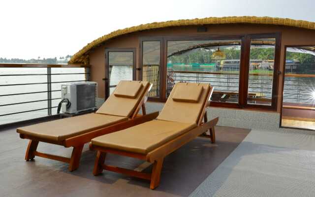 Kerala Houseboats Hotel