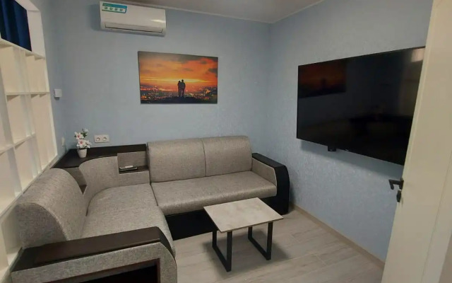 1kh-Kv1 Pereulok Mayakovskogo 2 (Kv. 1) Etazh 1 Podyezd 1 Apartments