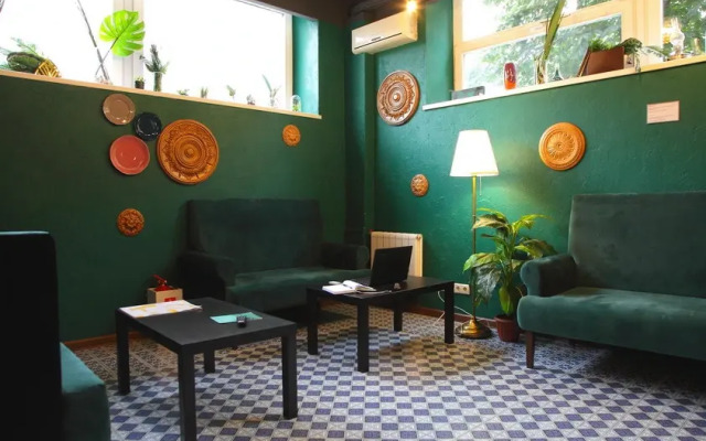 Interqube Tretiyakovskaya Capsule Hotel