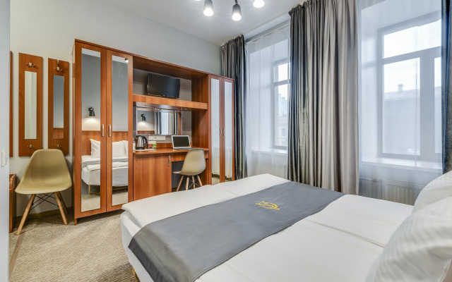 Sokroma Nevskiy Fort Hotel
