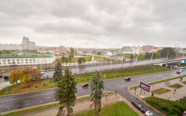 Apartamenty V Tsentre Na Reku Svisloch Apartments