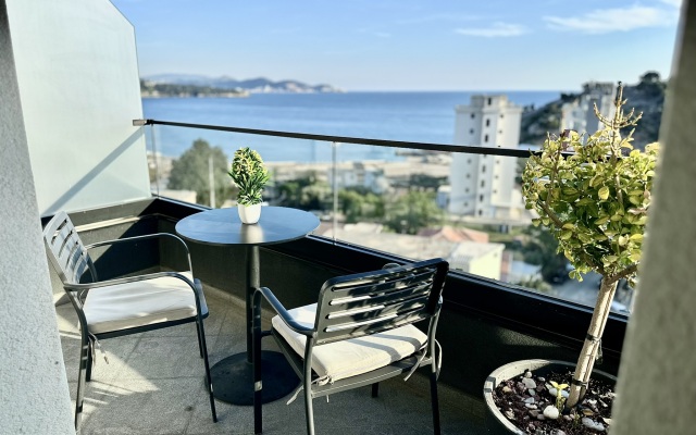 Del Medio Hotel