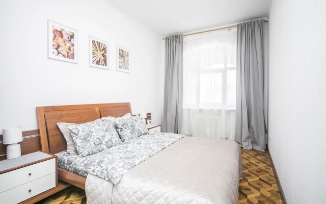 Na prospekte Nezavisimosti 36 Apartments