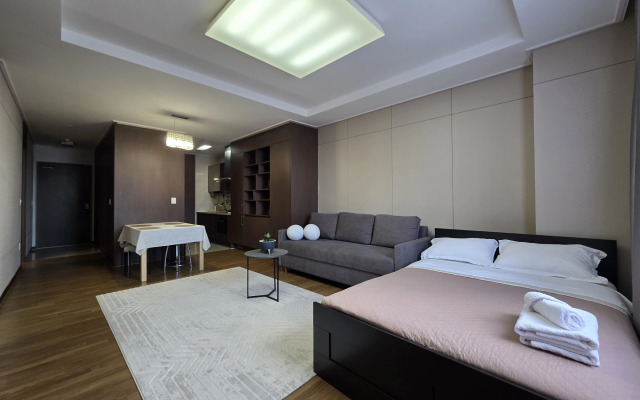 2j Etazh S Shikarnym Vidom Na Mechet, Ryadom S Posol'stvom SSHA Apartment